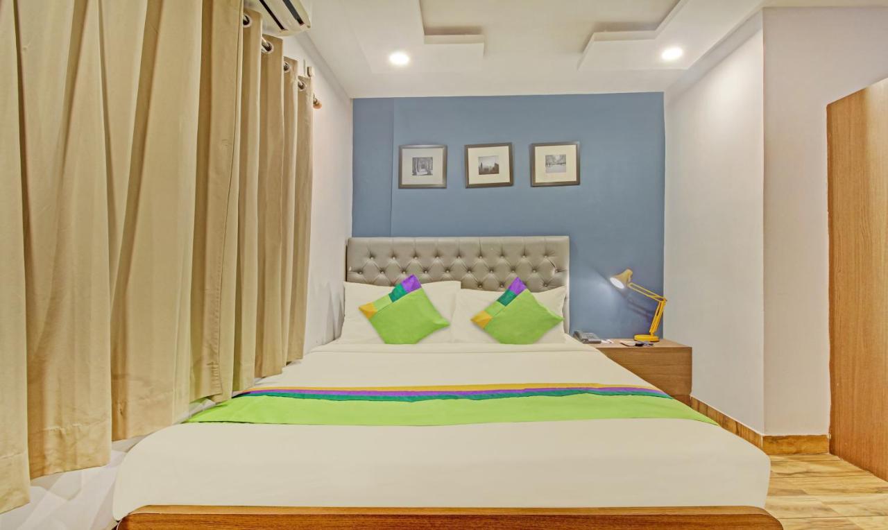 Hotel Royal Crowne Near Kolkata Airport 外观 照片